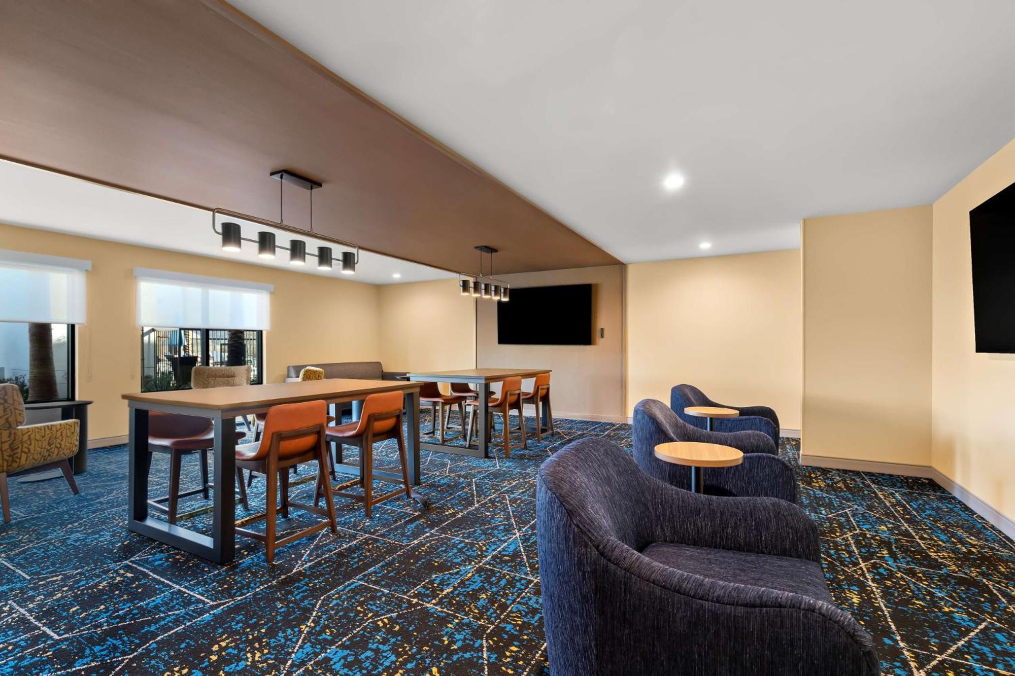 Hampton Inn & Suites Corona, Ca Ngoại thất bức ảnh