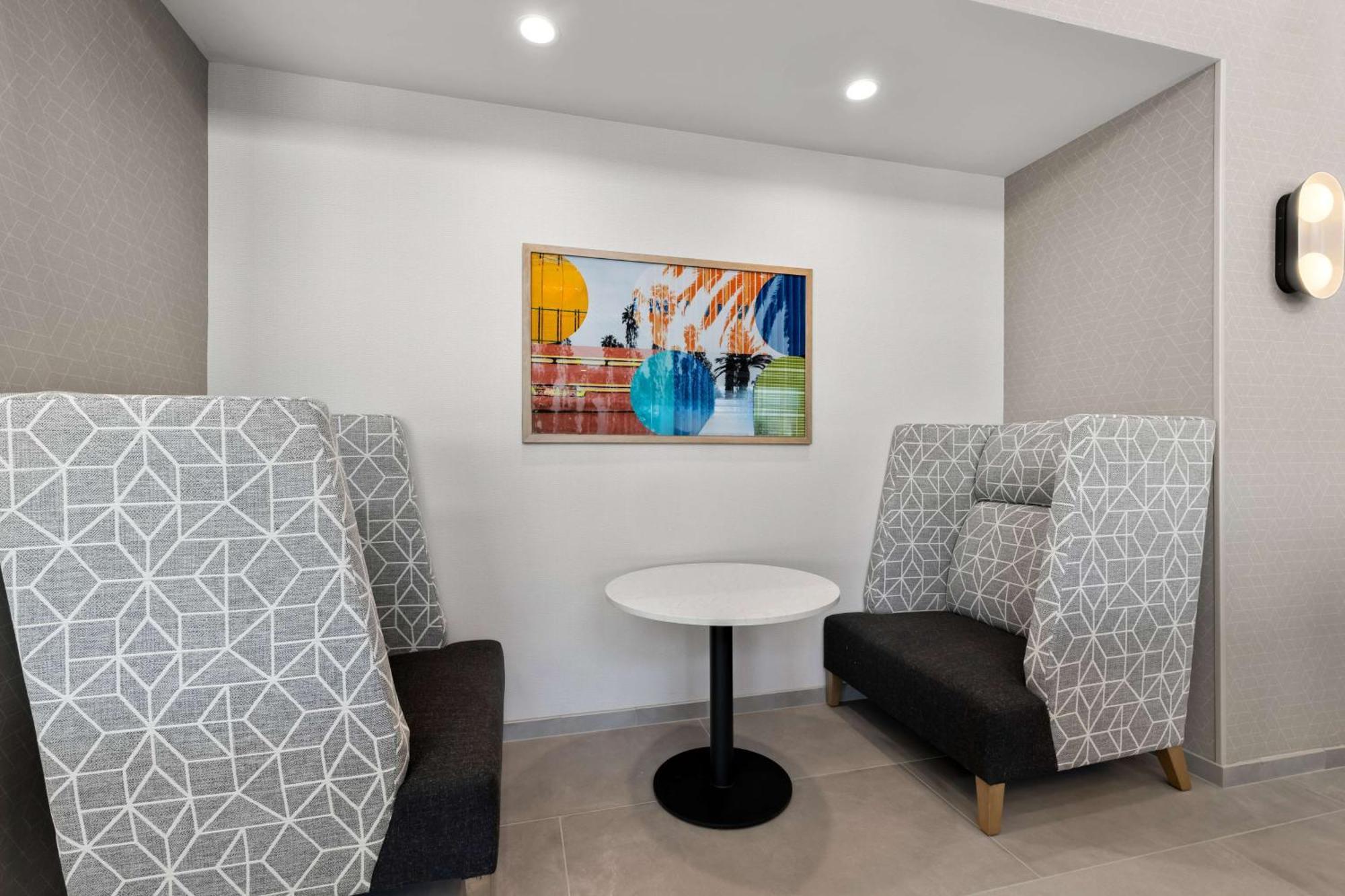 Hampton Inn & Suites Corona, Ca Ngoại thất bức ảnh