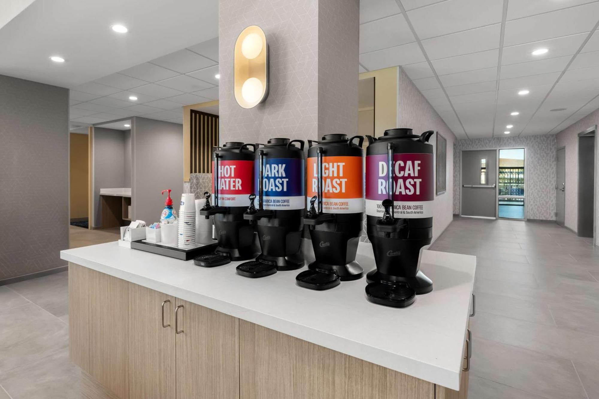 Hampton Inn & Suites Corona, Ca Ngoại thất bức ảnh